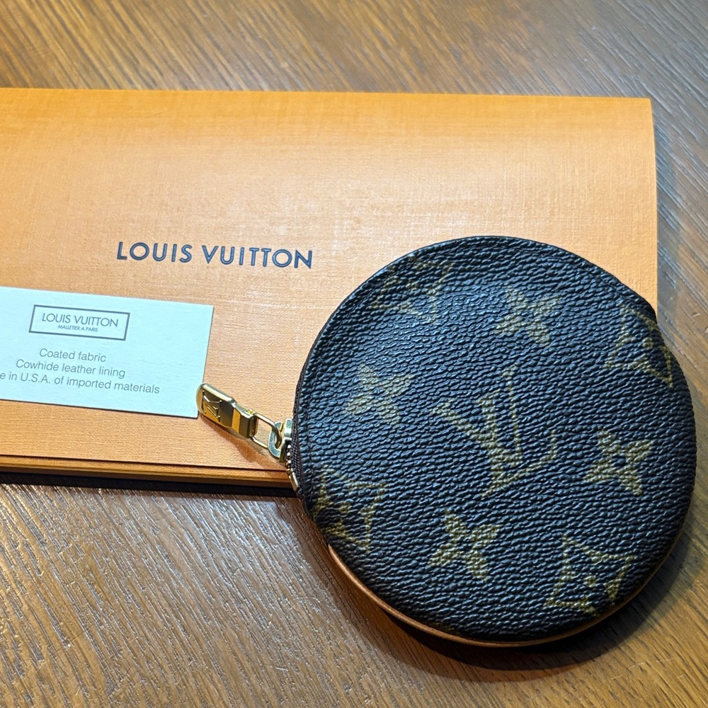 Louis Vuitton Monogram Round Pouch